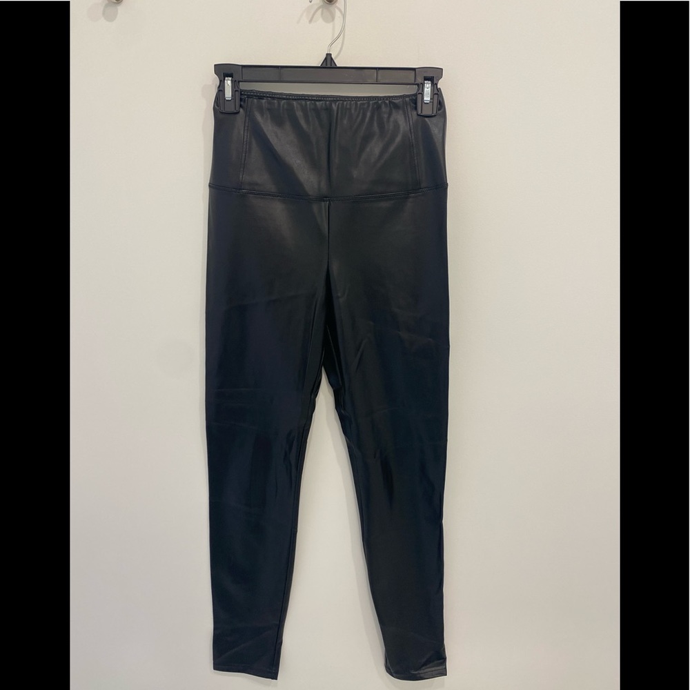 Wilfred Free faux leather leggings from Aritzia size Small